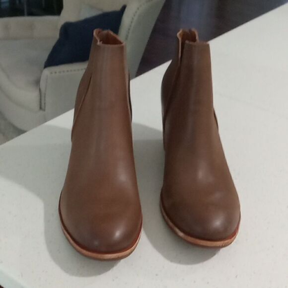 Kork Ease Chandra  round toe ankle boots w side slits & rear zipper size 11 NWT. - Picture 7 of 11